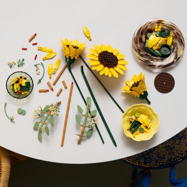 LEGO® Botanicals Sunflower Bouquet 11502 – 686 Pieces – Building Set for Adults